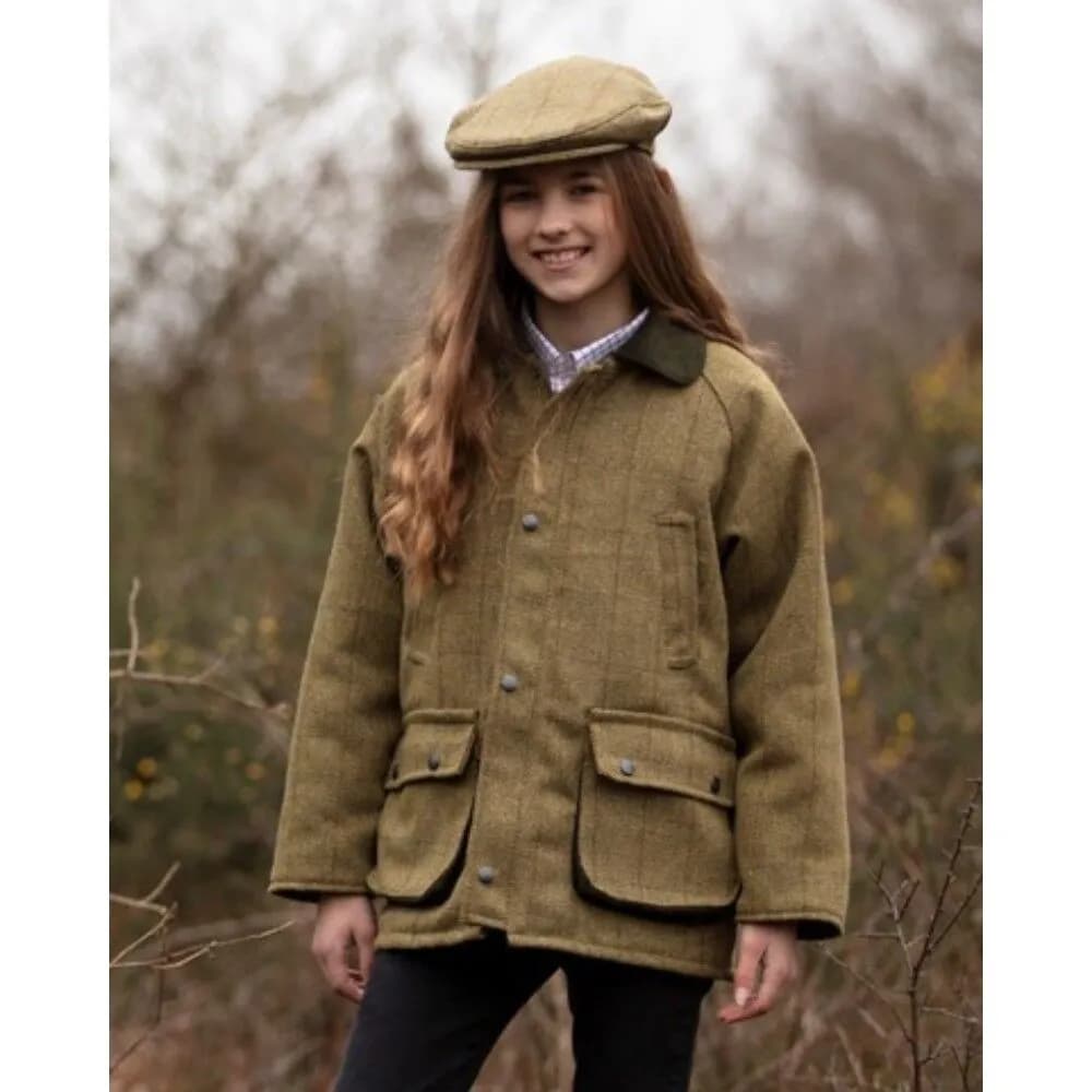 Walker & Hawkes Children’s Derby Tweed Noah Shooting Jacket – Klasszikus tweed stílus gyerekeknek