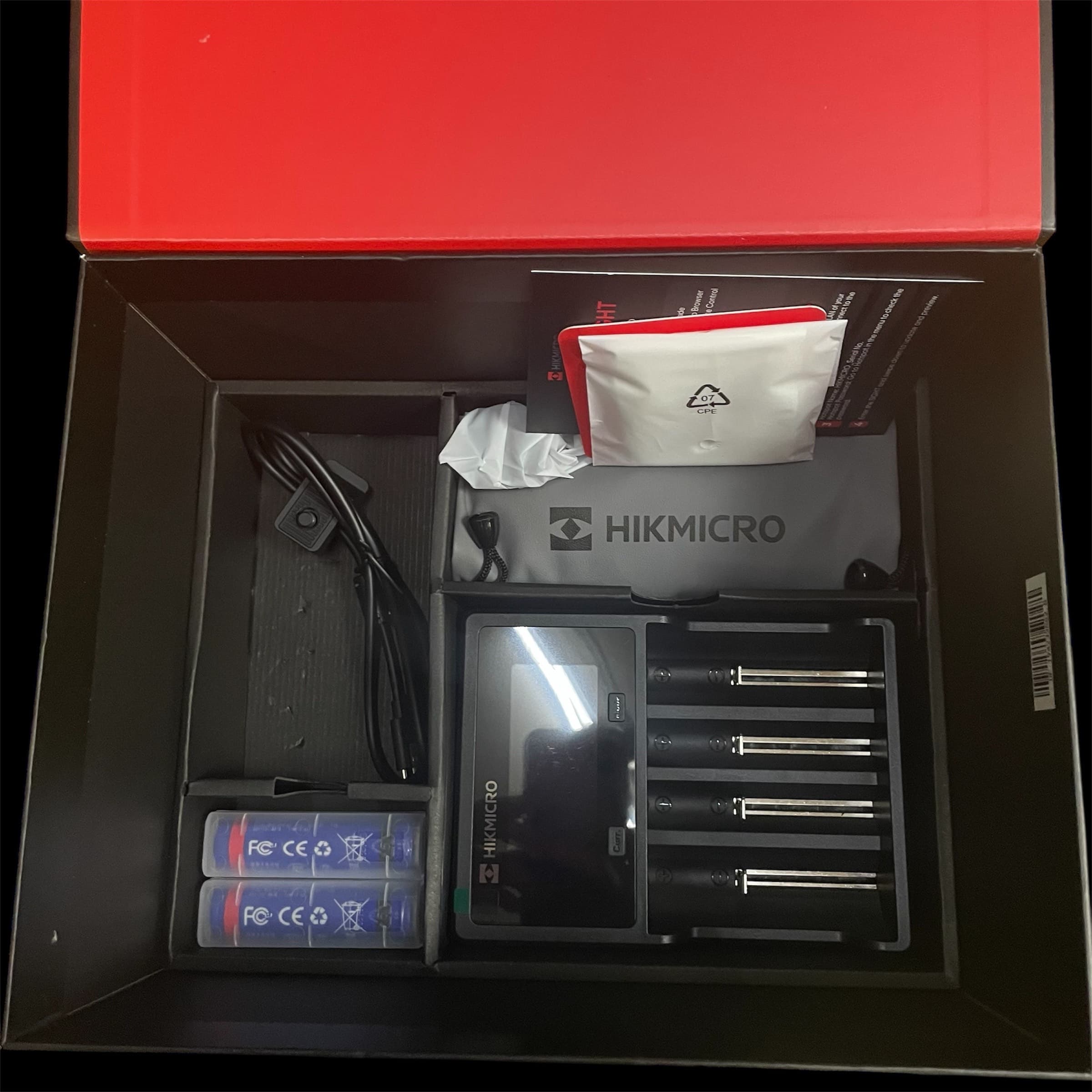 HIKMICRO HABROK 4K 2.0 HE25L – 2026-os modell, multispektrumú binokulár nappali 4K részletességgel