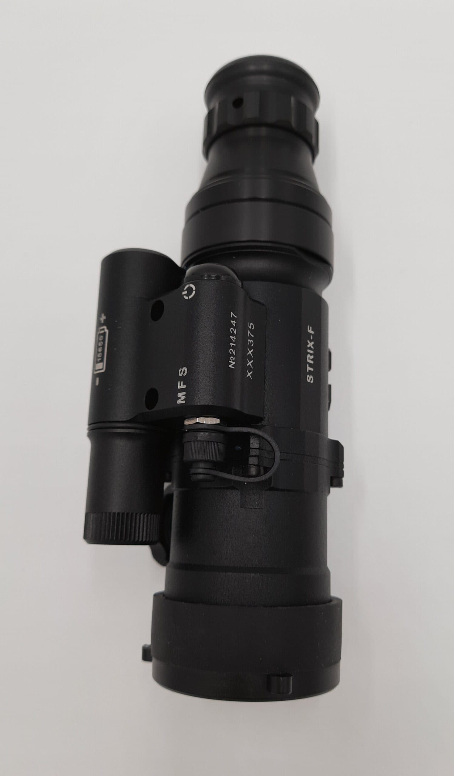 Electrooptic STRIX-F 12 mikronos hőkamera előtét akár 400 méter fölé...