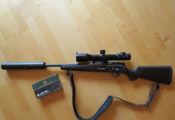 Blaser R8 Carbon, könnyű szerkezetű puska felhasználói teszt
