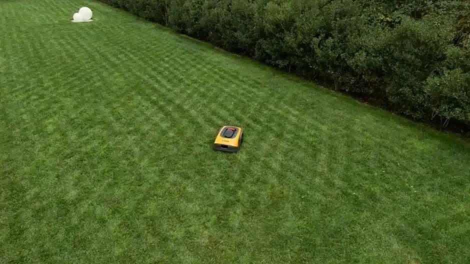 STIGA A 750 Robotfűnyíró – Ajánlott munkaterület: 750 m²