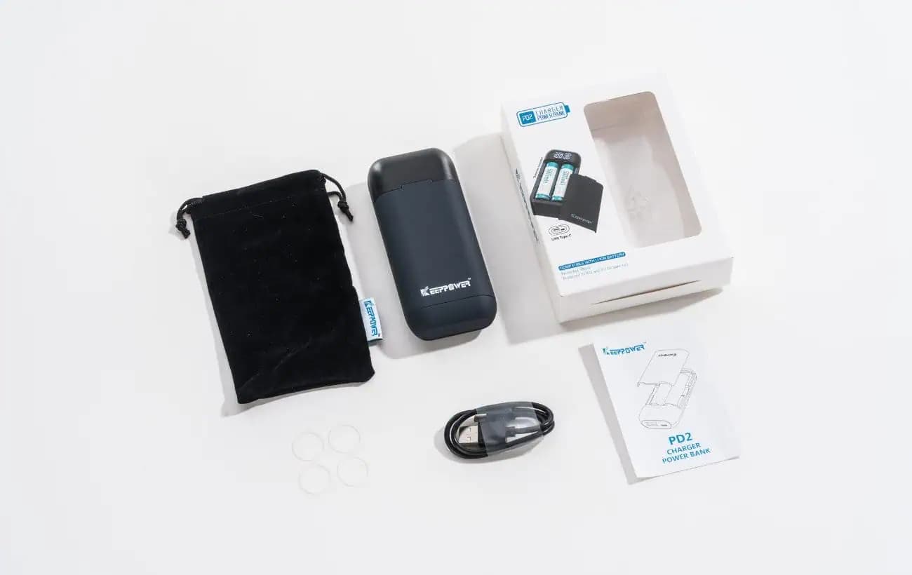 Keeppower PD2 intelligens Li-ion akkumulátortöltő és hordozható power bank,akkumulátor nékül